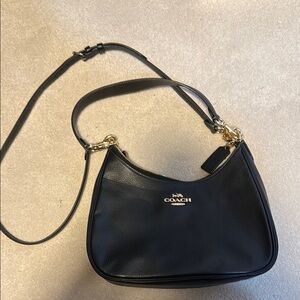 Coach Black Leather Shoulder Bag